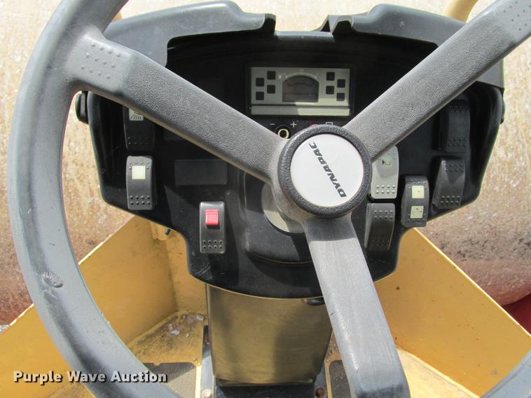 image for item DE3696 Dynapac CA260 single drum vibratory roller