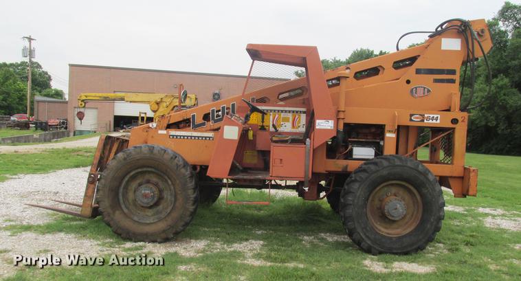 image for item DE3699 Lull 644 telehandler