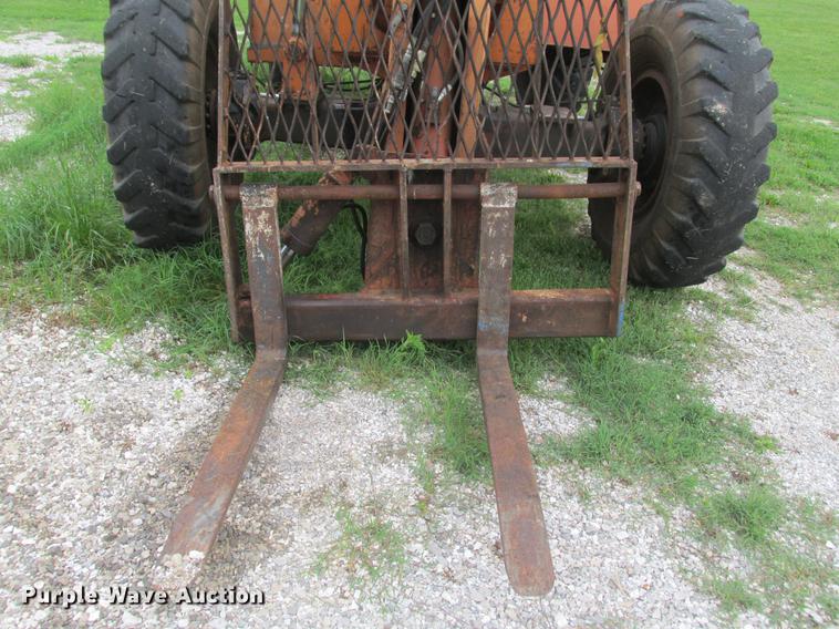 image for item DE3699 Lull 644 telehandler