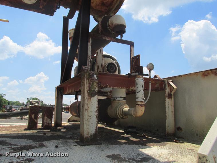 image for item DE3704 Free Flow RVF121CS self-erect silo