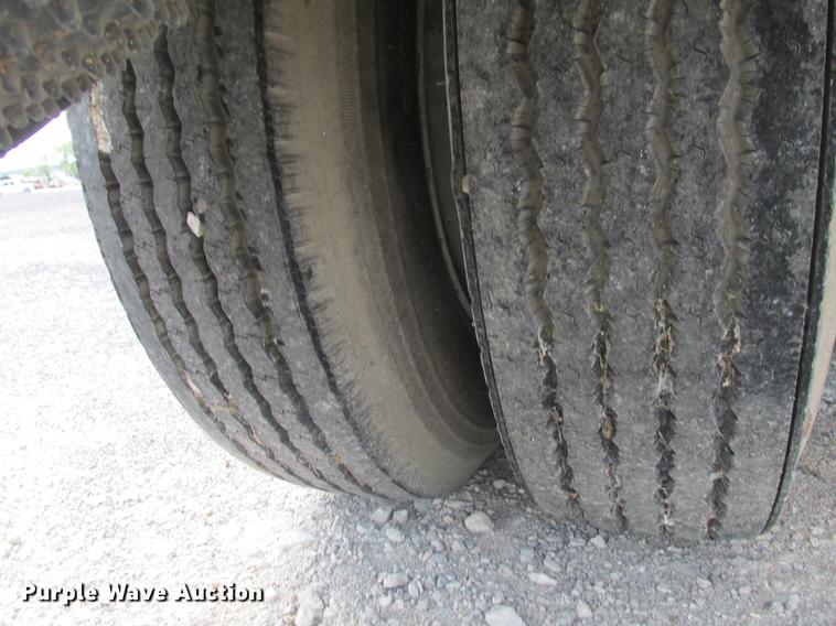 image for item DE3704 Free Flow RVF121CS self-erect silo