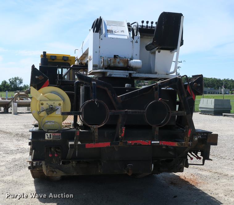 image for item DE3706 1996 Bombardier GT1600NTLFD Go-Tract track carrier with digger derrick