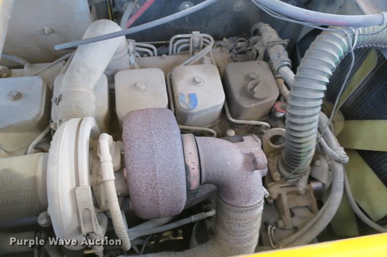 image for item DE3706 1996 Bombardier GT1600NTLFD Go-Tract track carrier with digger derrick