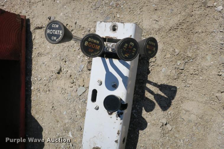 image for item DE3706 1996 Bombardier GT1600NTLFD Go-Tract track carrier with digger derrick