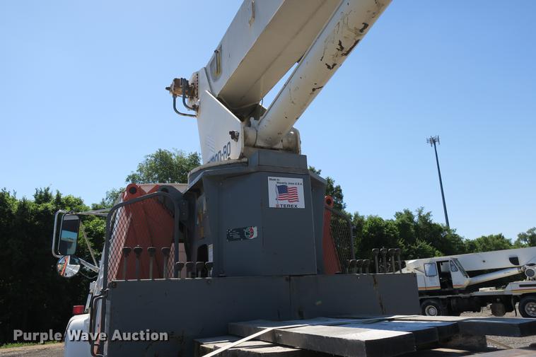 image for item DE3707 1992 Ford L9000 crane truck