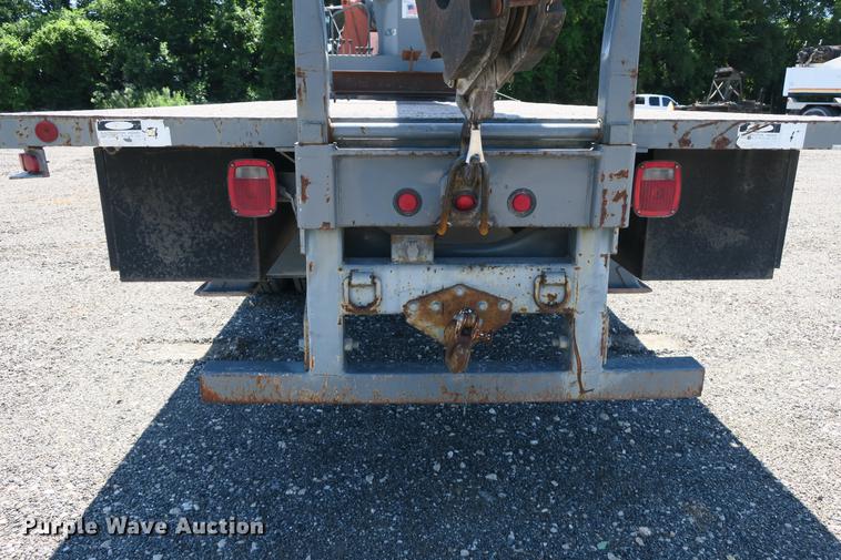image for item DE3707 1992 Ford L9000 crane truck