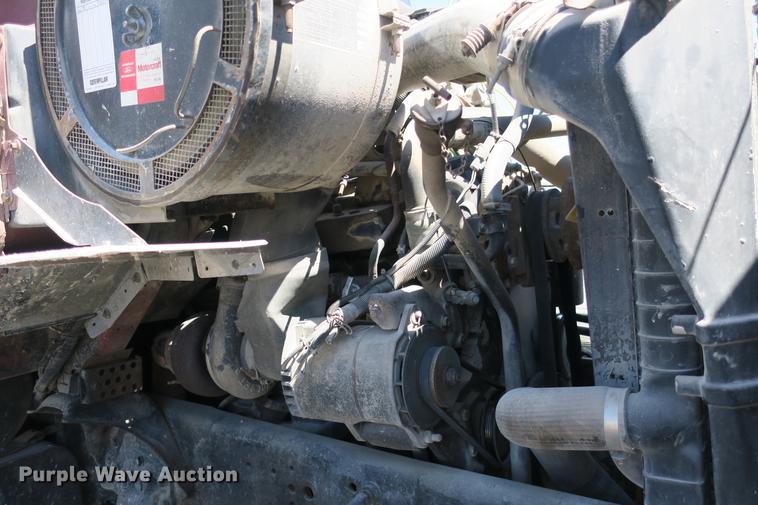 image for item DE3707 1992 Ford L9000 crane truck