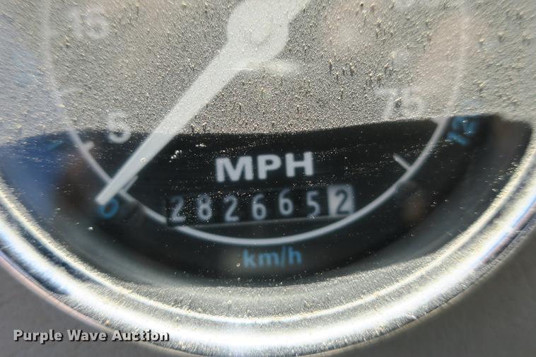 image for item DE3707 1992 Ford L9000 crane truck