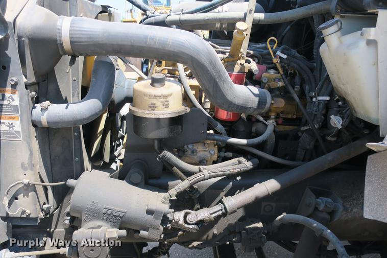 image for item DE3708 2007 Kenworth T300 service truck