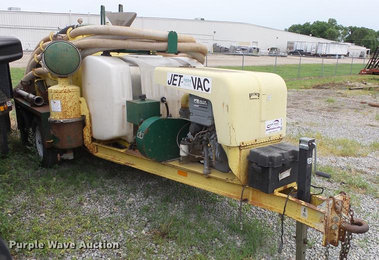 image for item DE7140 2001 Ring A Matic Jet Vac vacuum trailer