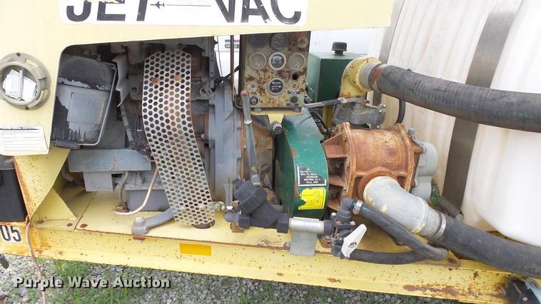 image for item DE7140 2001 Ring A Matic Jet Vac vacuum trailer