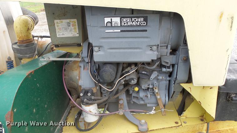 image for item DE7140 2001 Ring A Matic Jet Vac vacuum trailer