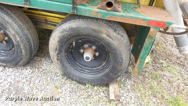 image for item DE7140 2001 Ring A Matic Jet Vac vacuum trailer