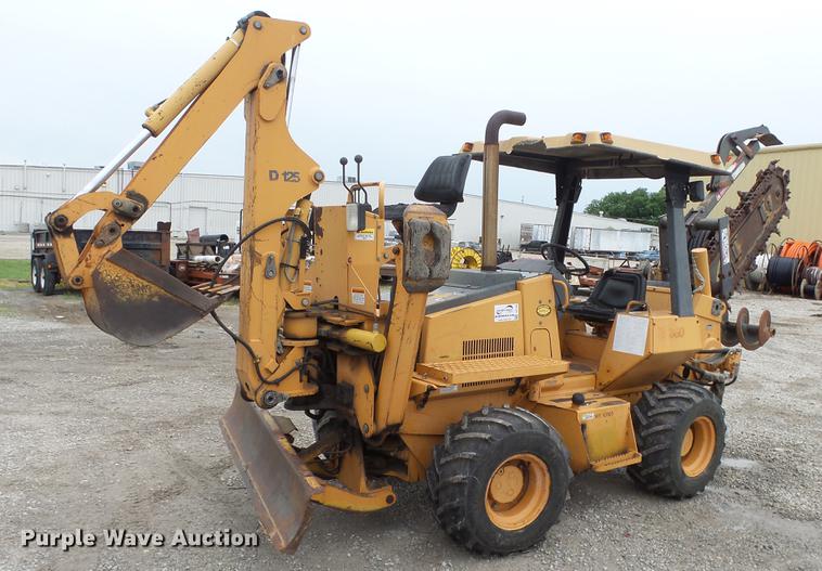 image for item DE7143 Case 660 trencher