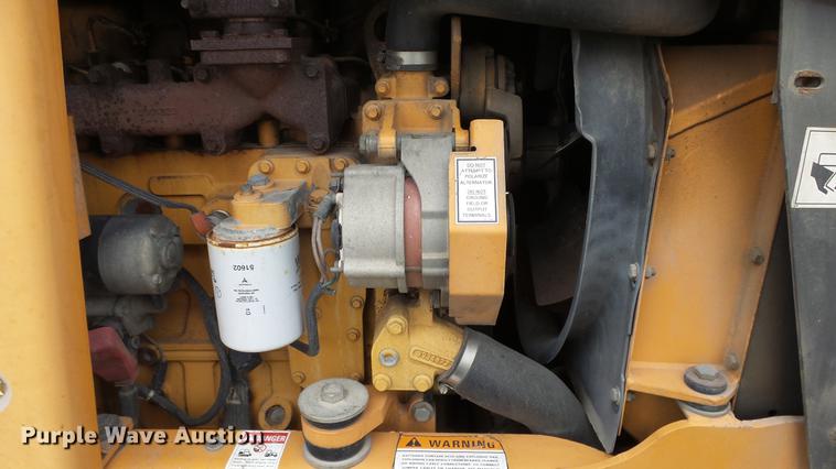 image for item DE7143 Case 660 trencher