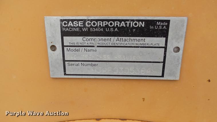 image for item DE7143 Case 660 trencher