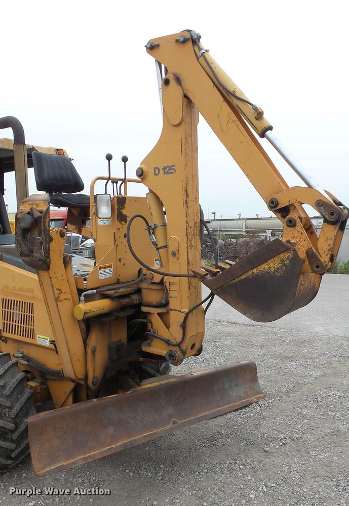 image for item DE7143 Case 660 trencher