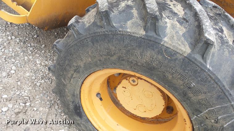 image for item DE7143 Case 660 trencher