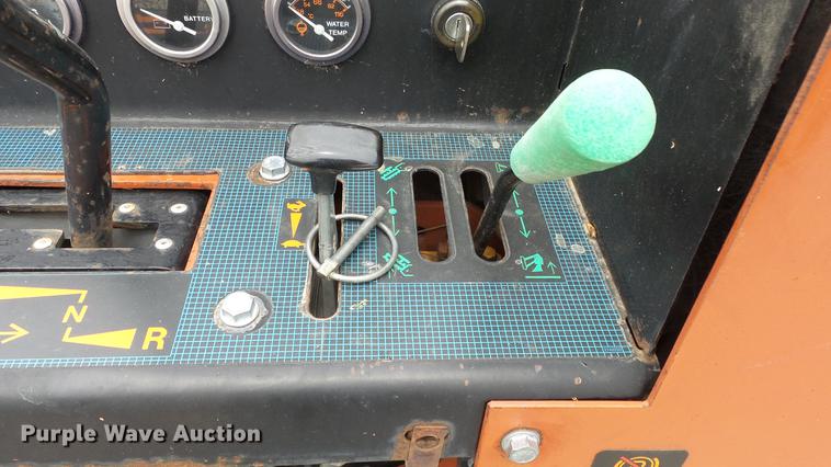 image for item DE7144 Ditch Witch 410SX vibratory cable plow