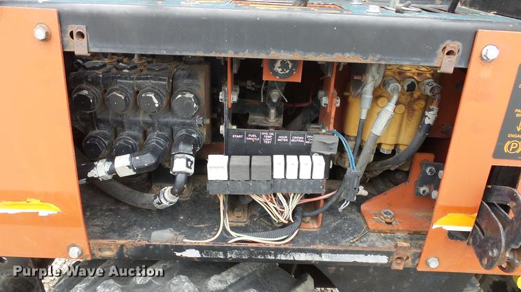 image for item DE7144 Ditch Witch 410SX vibratory cable plow