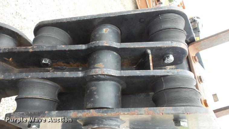 image for item DE7144 Ditch Witch 410SX vibratory cable plow