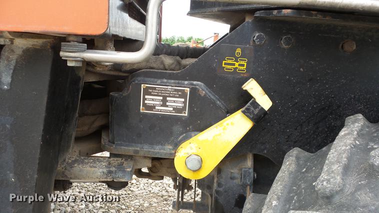 image for item DE7144 Ditch Witch 410SX vibratory cable plow