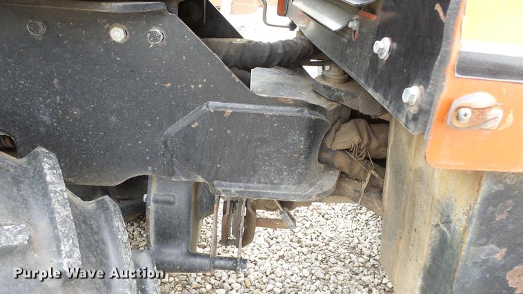 image for item DE7144 Ditch Witch 410SX vibratory cable plow