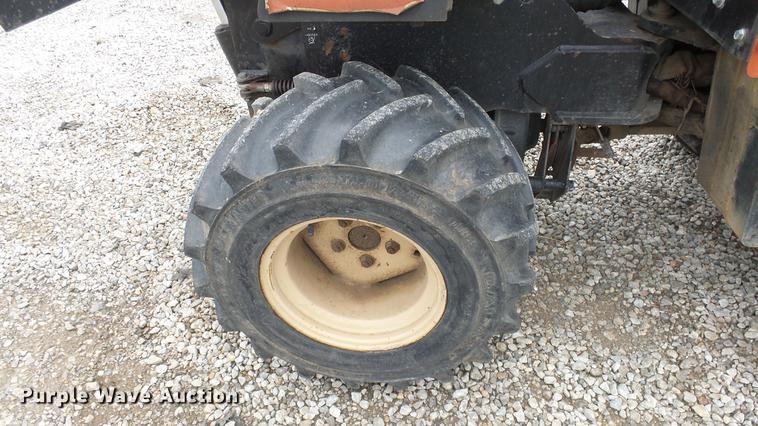 image for item DE7144 Ditch Witch 410SX vibratory cable plow