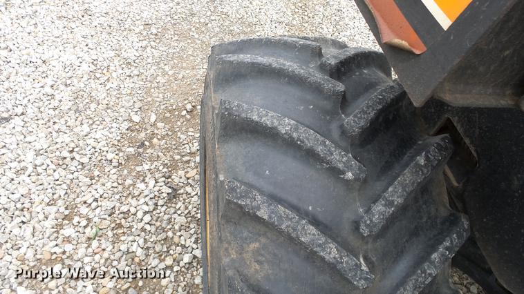 image for item DE7144 Ditch Witch 410SX vibratory cable plow