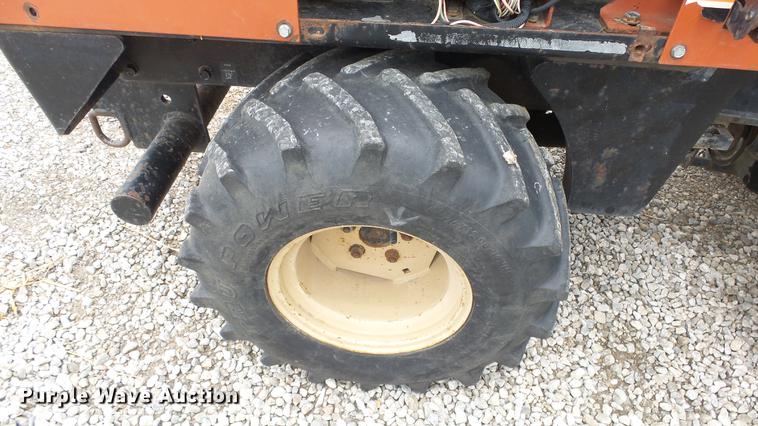 image for item DE7144 Ditch Witch 410SX vibratory cable plow