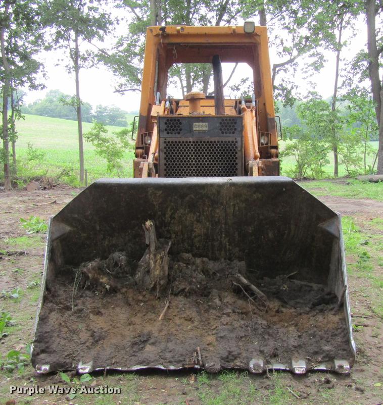 image for item DF3808 1979 Case 1450 track loader