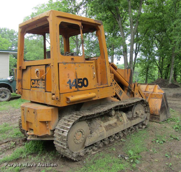 image for item DF3808 1979 Case 1450 track loader