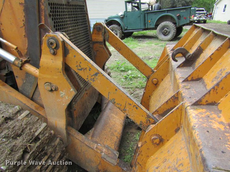 image for item DF3808 1979 Case 1450 track loader