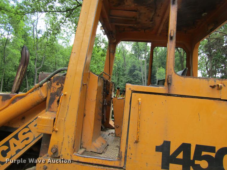 image for item DF3808 1979 Case 1450 track loader