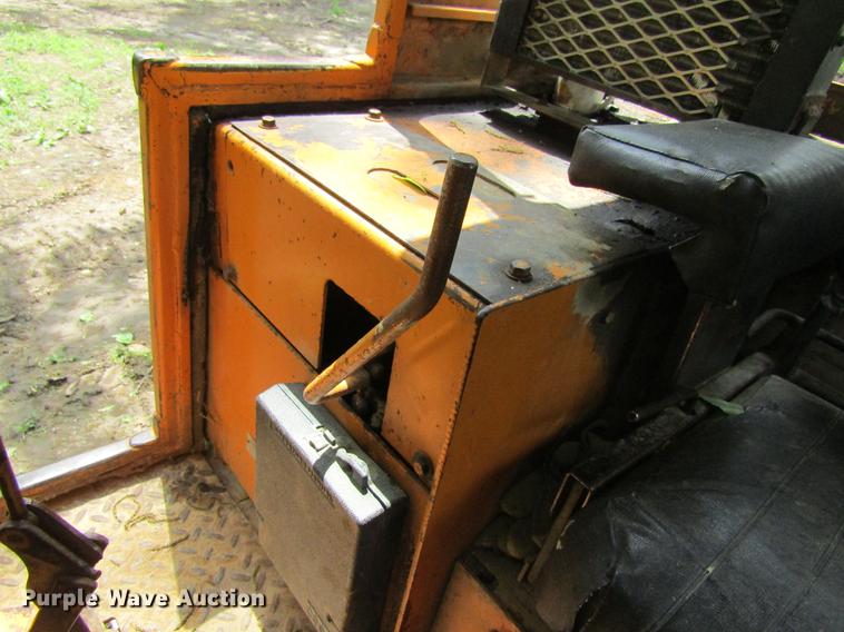 image for item DF3808 1979 Case 1450 track loader