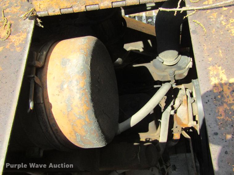 image for item DF3808 1979 Case 1450 track loader