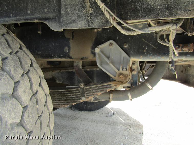 image for item DF3813 1993 Western Star 4900 dump truck