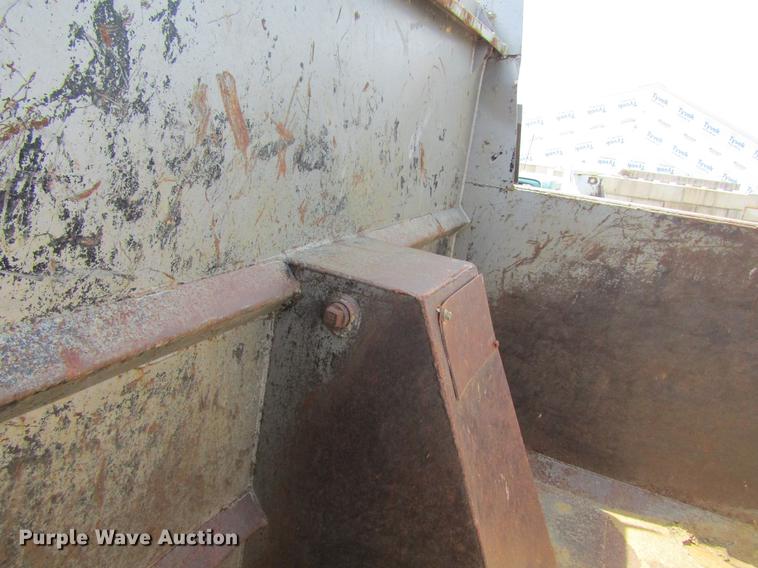 image for item DF3813 1993 Western Star 4900 dump truck