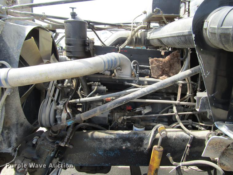 image for item DF3813 1993 Western Star 4900 dump truck