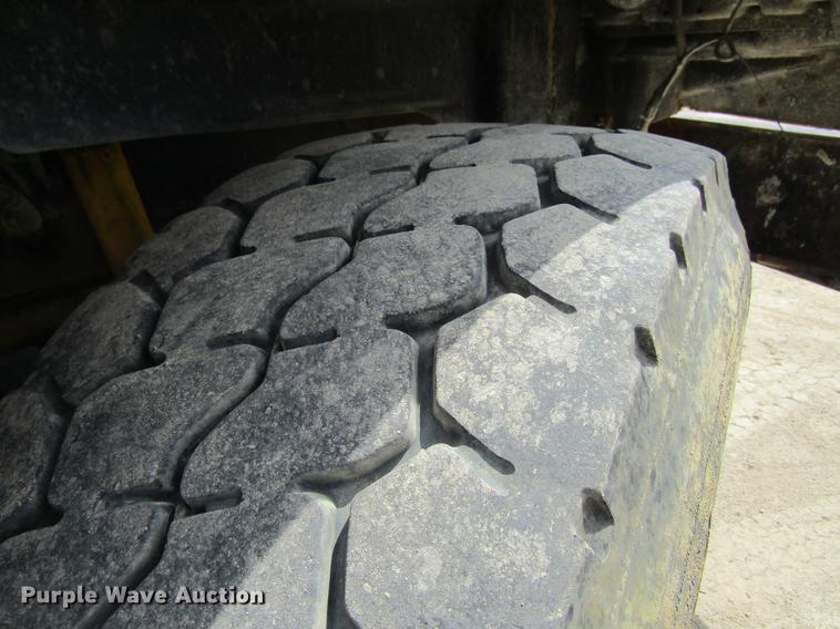 image for item DF3813 1993 Western Star 4900 dump truck