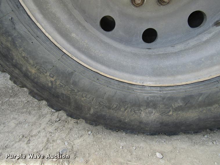 image for item DF3813 1993 Western Star 4900 dump truck