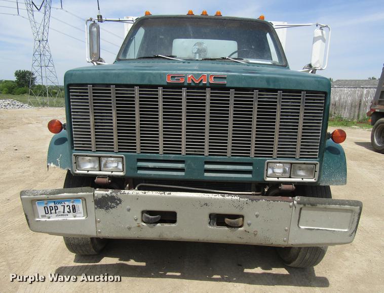 image for item DF3814 1989 GMC C7000 dump truck