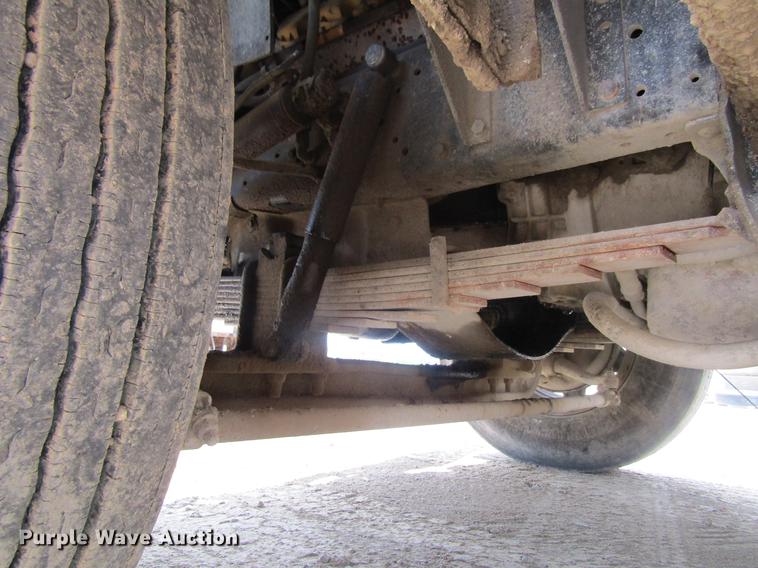 image for item DF3814 1989 GMC C7000 dump truck