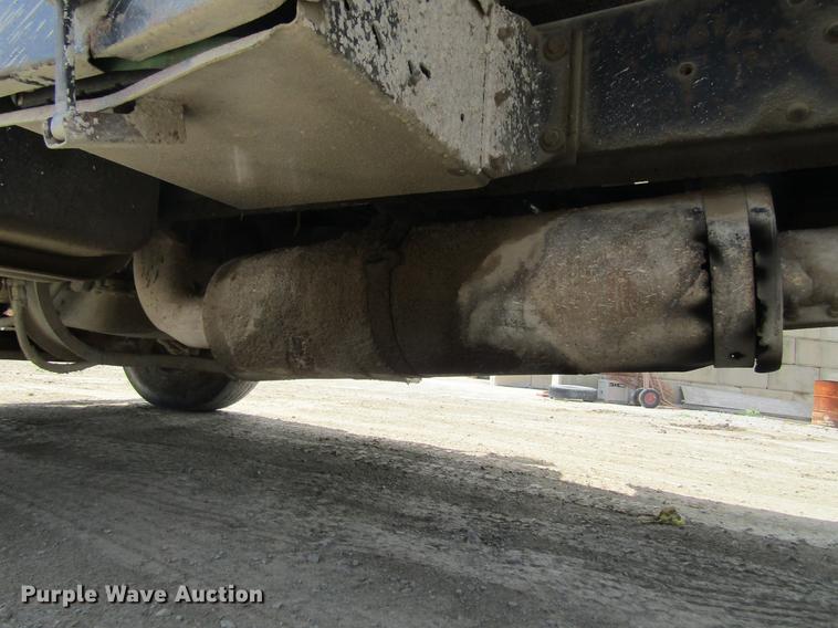 image for item DF3814 1989 GMC C7000 dump truck