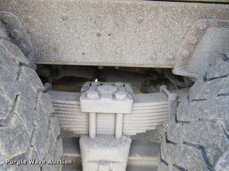 image for item DF3814 1989 GMC C7000 dump truck