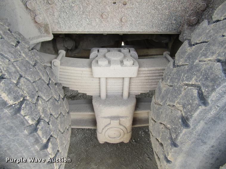 image for item DF3814 1989 GMC C7000 dump truck