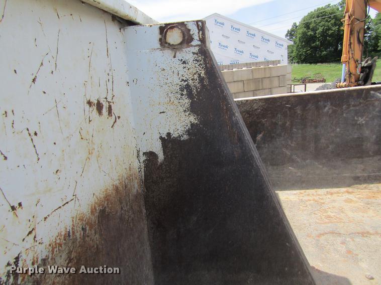 image for item DF3814 1989 GMC C7000 dump truck