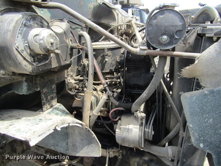 image for item DF3814 1989 GMC C7000 dump truck