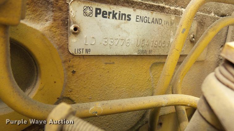 image for item DP9529 1994 Vermeer 1250 wood chipper