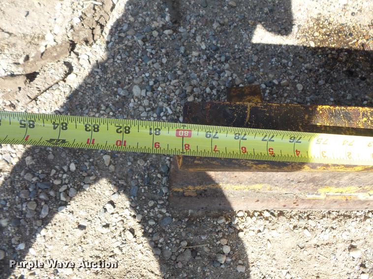 image for item DV9308 1999 Vermeer V8550A vibratory cable plow